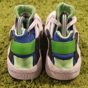 Nike Shoes - Nike Air Huarache Scream Green Nike Shoes - Nike Air Huarache Scream Green